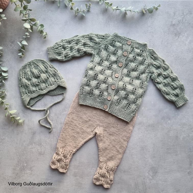 Biðukolla baby cardigan