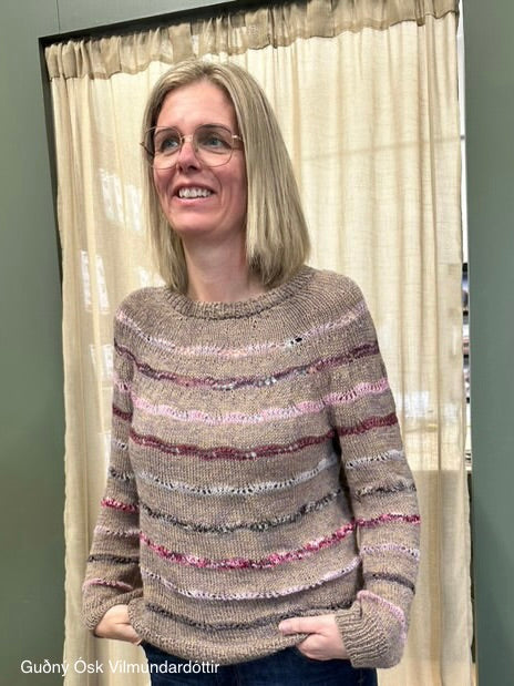 Lúna fullorðins peysa